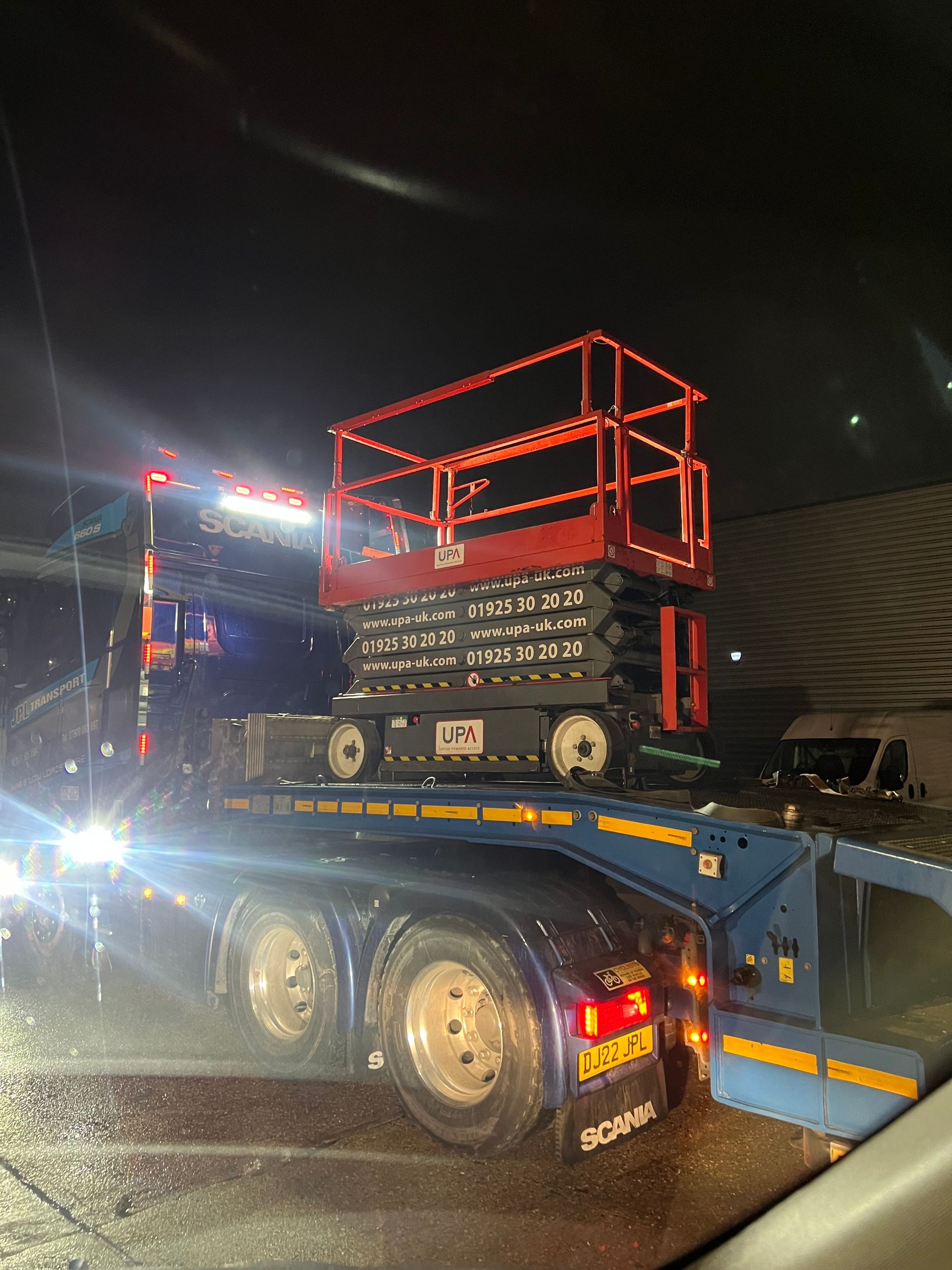 scissor lift