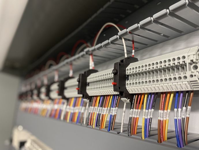 COMMERCIAL INDUSTRIAL ELECTRICAL COMMERCIAL INDUSTRIAL ELECTRICAL