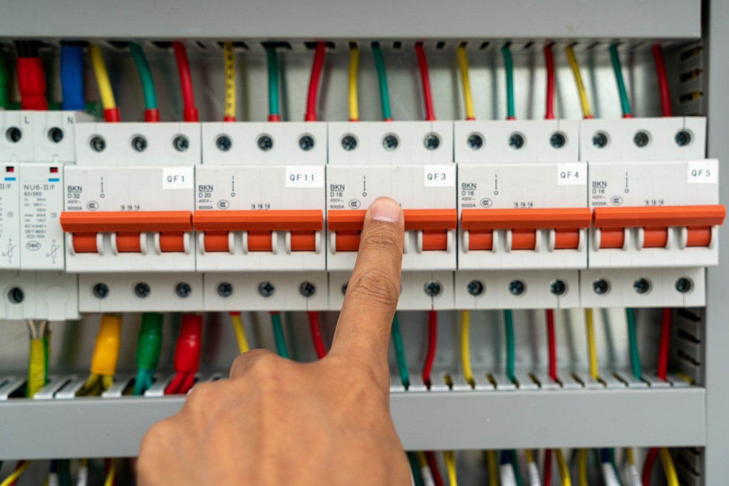Power Switch | Sturgis, MI | Prime Quality Electric, LLC