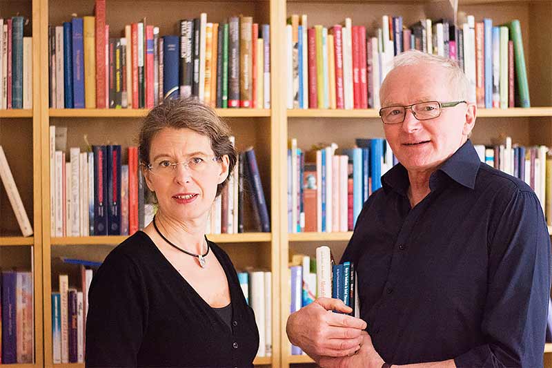 Författarna Cecilia och Sylwe