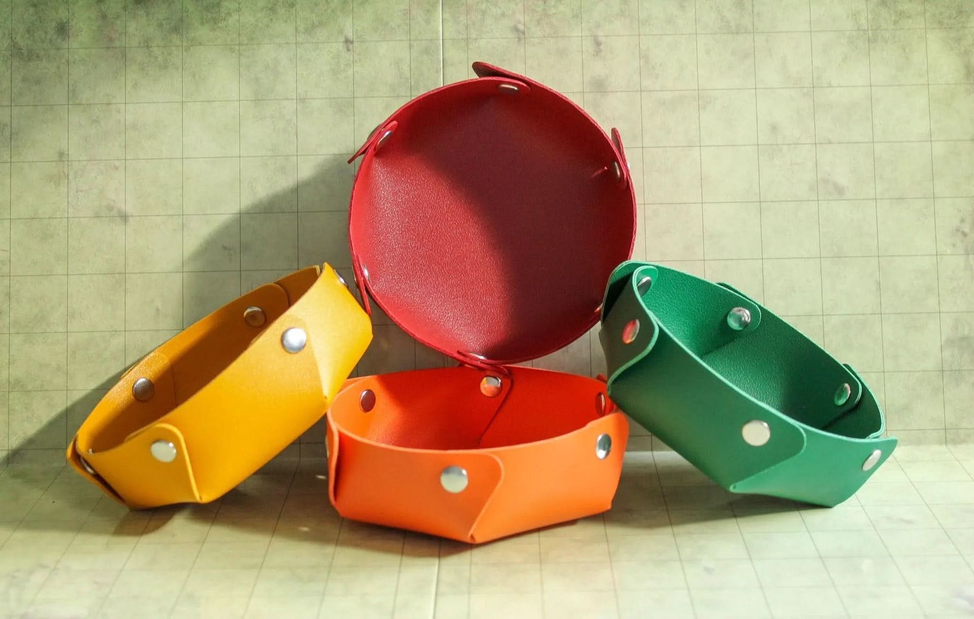 Circle Dice Tray