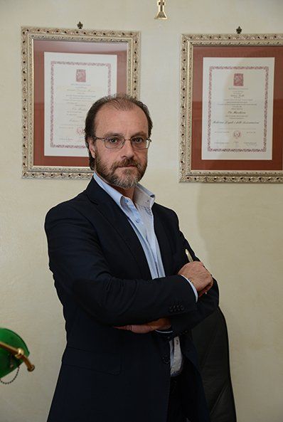 dr. Oto Macchione