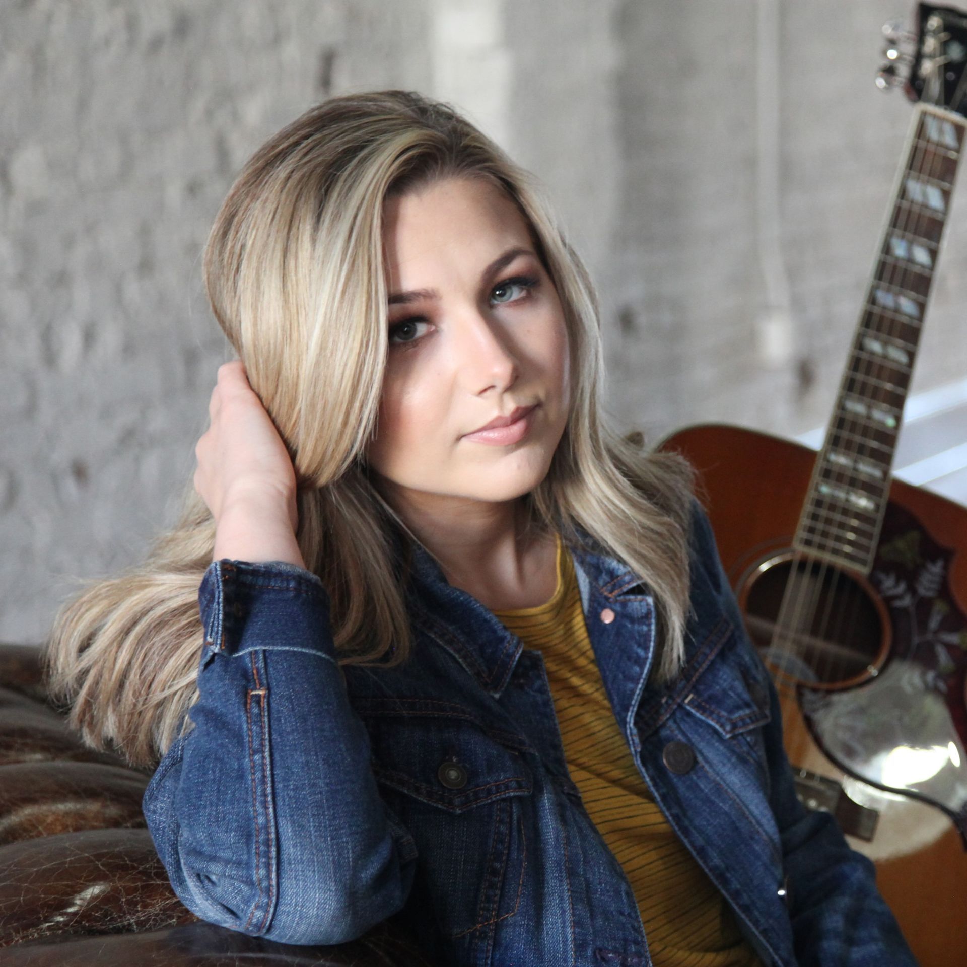 Singer Madi Nolan