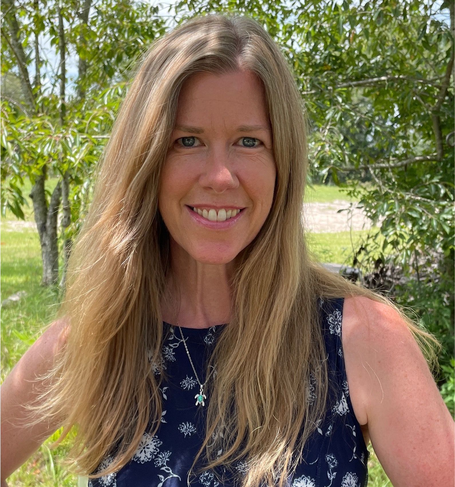 Lisa Renshaw of Blu Dove Designs & Brilliant Endeavors