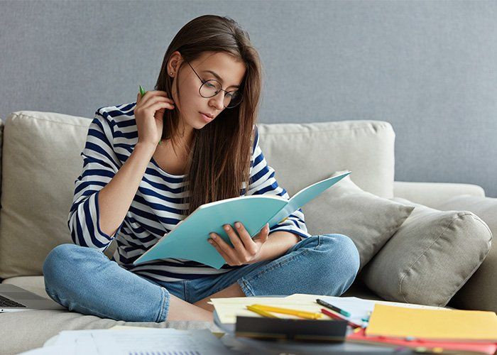 LENSES FOR READING IPSWICH Ipswich Optometrist - local independent Ipswich Optomertist Eyemode Eyewear