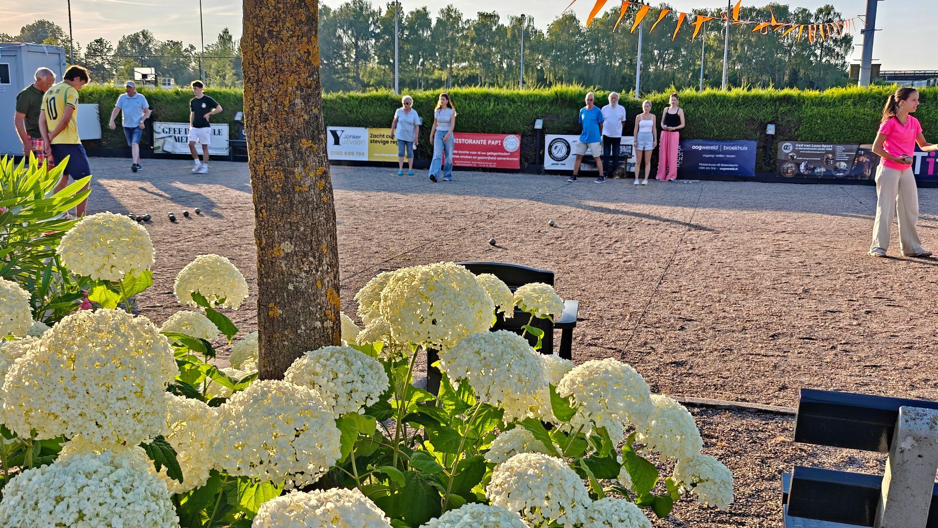 Donderdagavond 9 juli stond bij Jeu de Boules Barendrecht een bijzondere ontmoeting op het programma