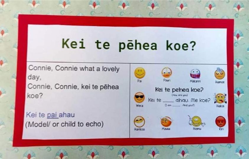 A paper that says kei te pehea koe on it