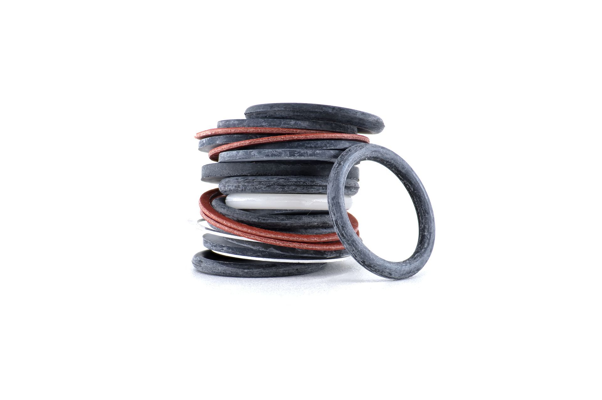 Various O-rings stacked. Various O-rings stacked.