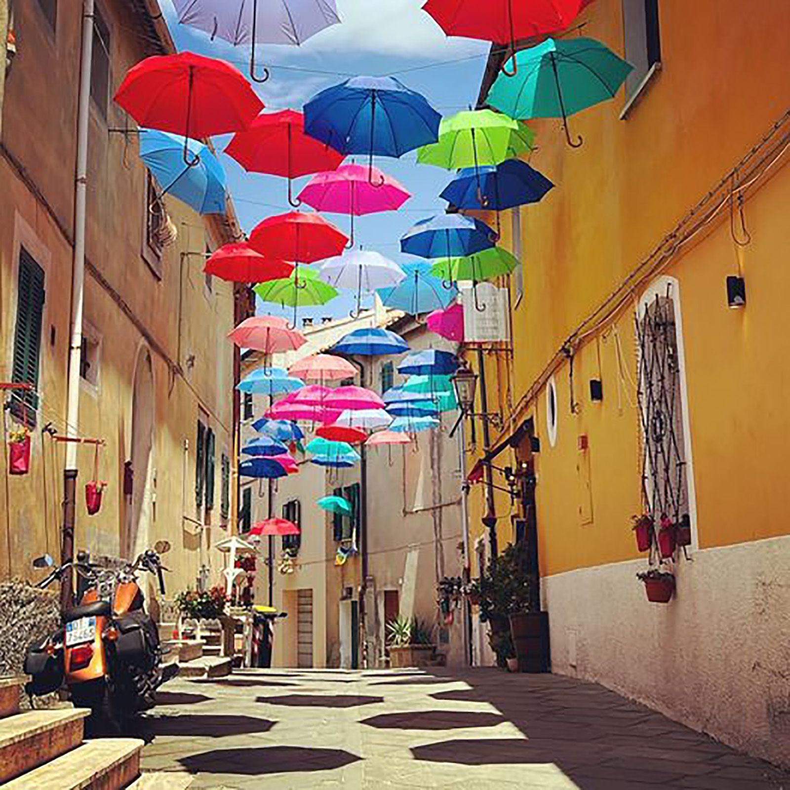 Via di Piazzetta a Riparbella