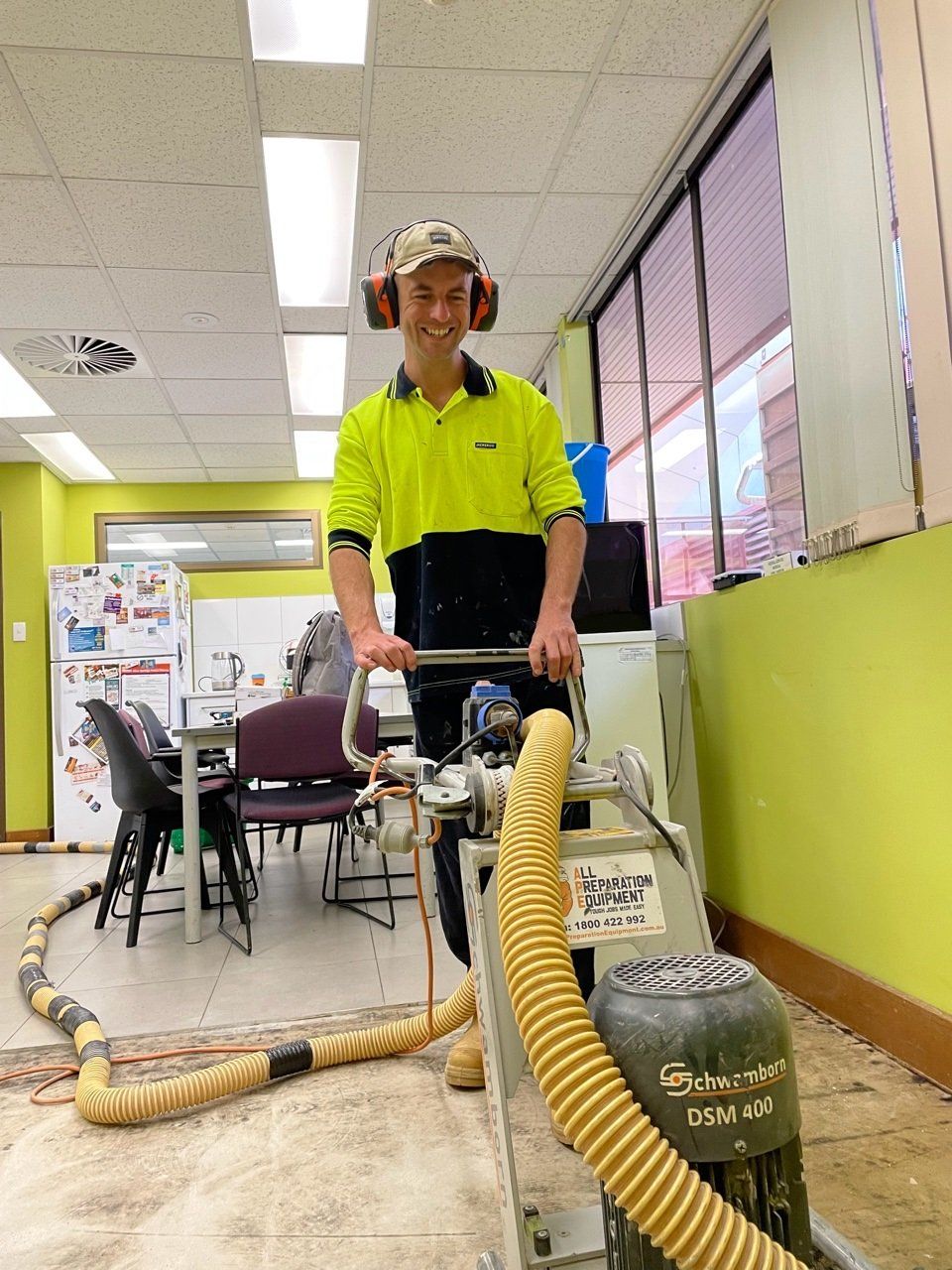 Prepping floor - Flooring in Alice Springs, NT