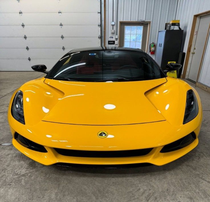 10 common car paint damage causes