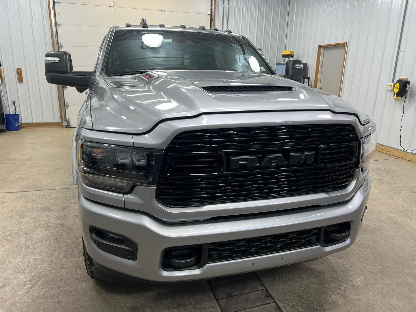 window tinted vehicle