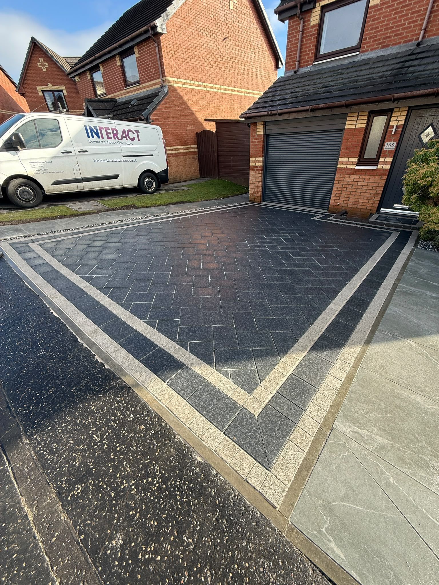 Marshalls Lunar driveway with Tobermore Sienna double border