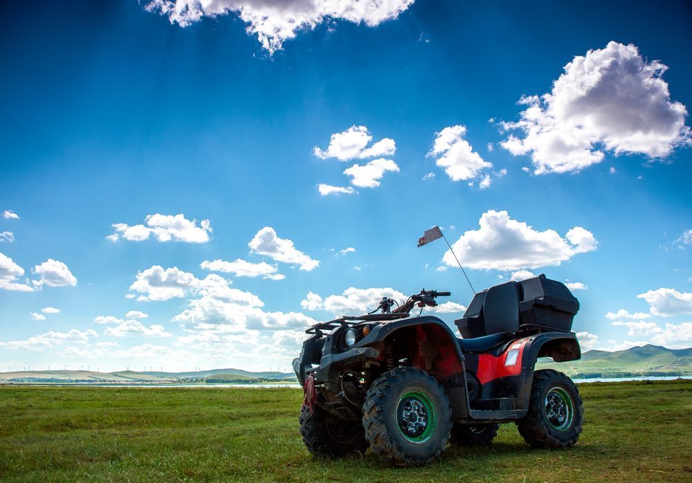 ATV Motorcycle - Evinrude Outboard Motor In Katherine, NT