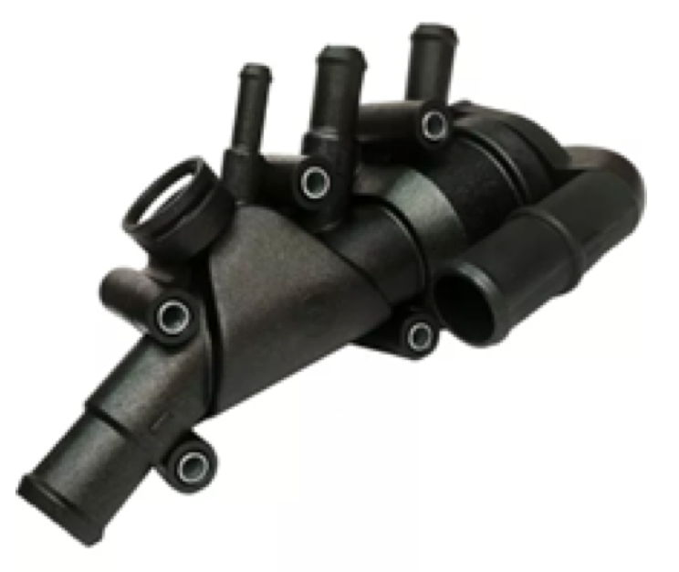 Carcasa del termostato del motor del automóvil de plástico negro con múltiples conectores de tubos y orificios para pernos.