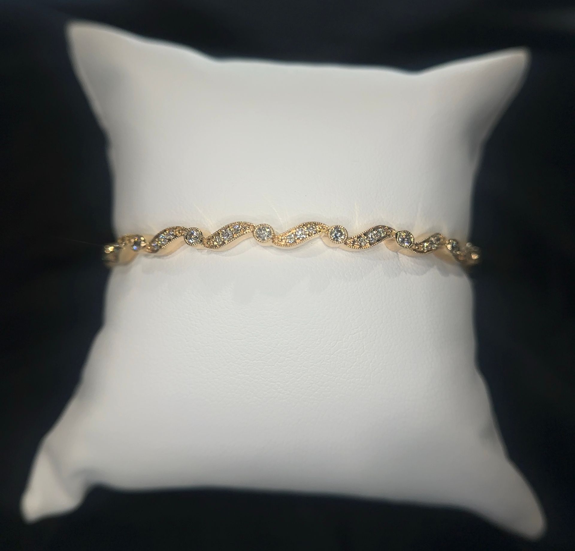 Yellow Gold Diamond Clasp Bracelet