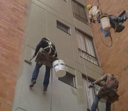 impermeabilizar fachadas en arroyo de la luz, caceres
