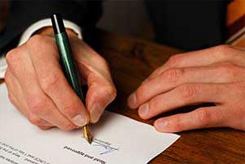 CONTRATOS