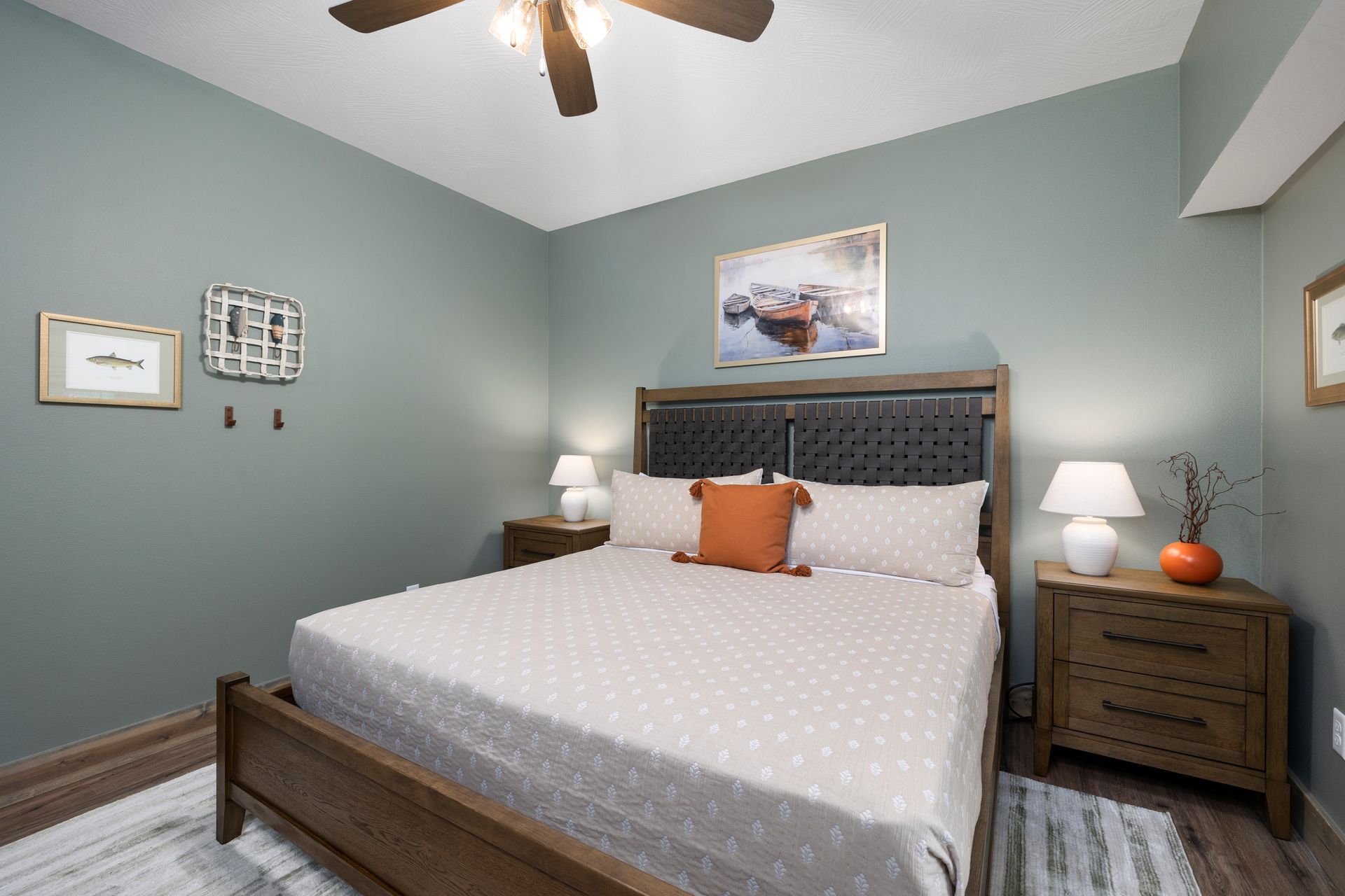 Examples of rustic interior design in Branson MO