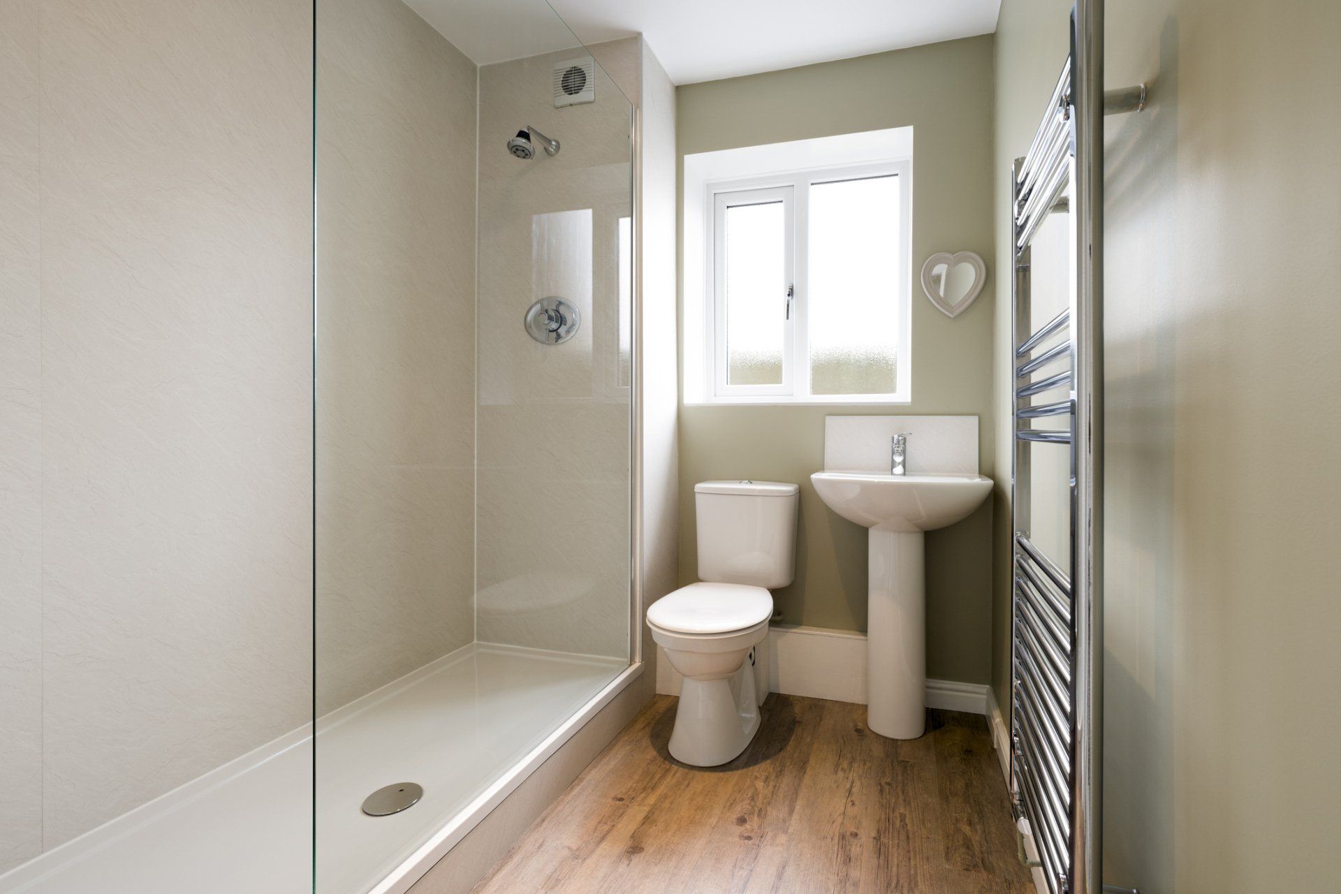 Shower Screens — South Melbourne, VIC — South Melbourne Glass