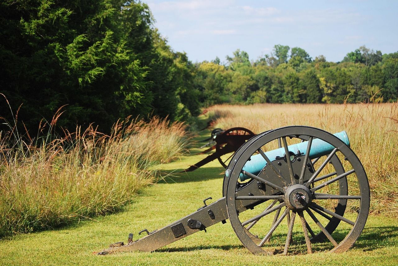A Civil War canon in Parker's Crossroads Battlefield
