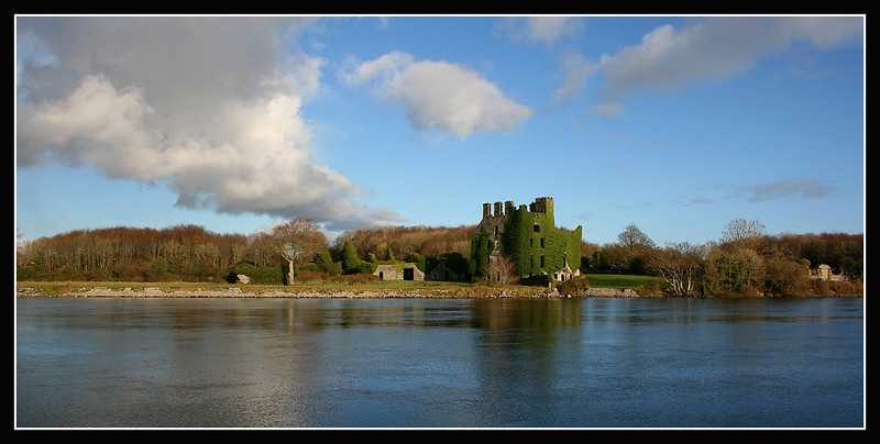 Menlo castle sits on a small island in the middle of a lake in Galway