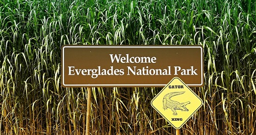 A sign that says Welcome Everglades National Park