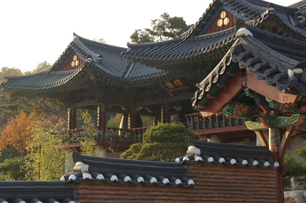 A traditional building in Seoul