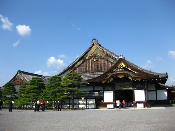 Nijo castle with a blue sky in the background