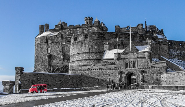 Edinburgh Castle covered in snow 