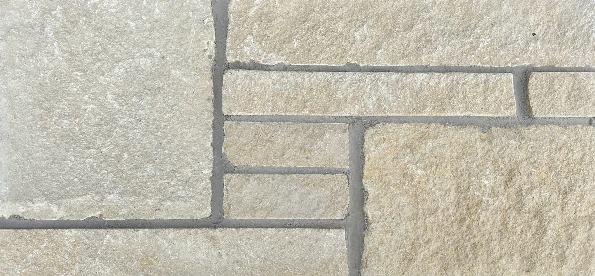 Blend 70 Veneer Sample Board at Silverdale Quality Stone