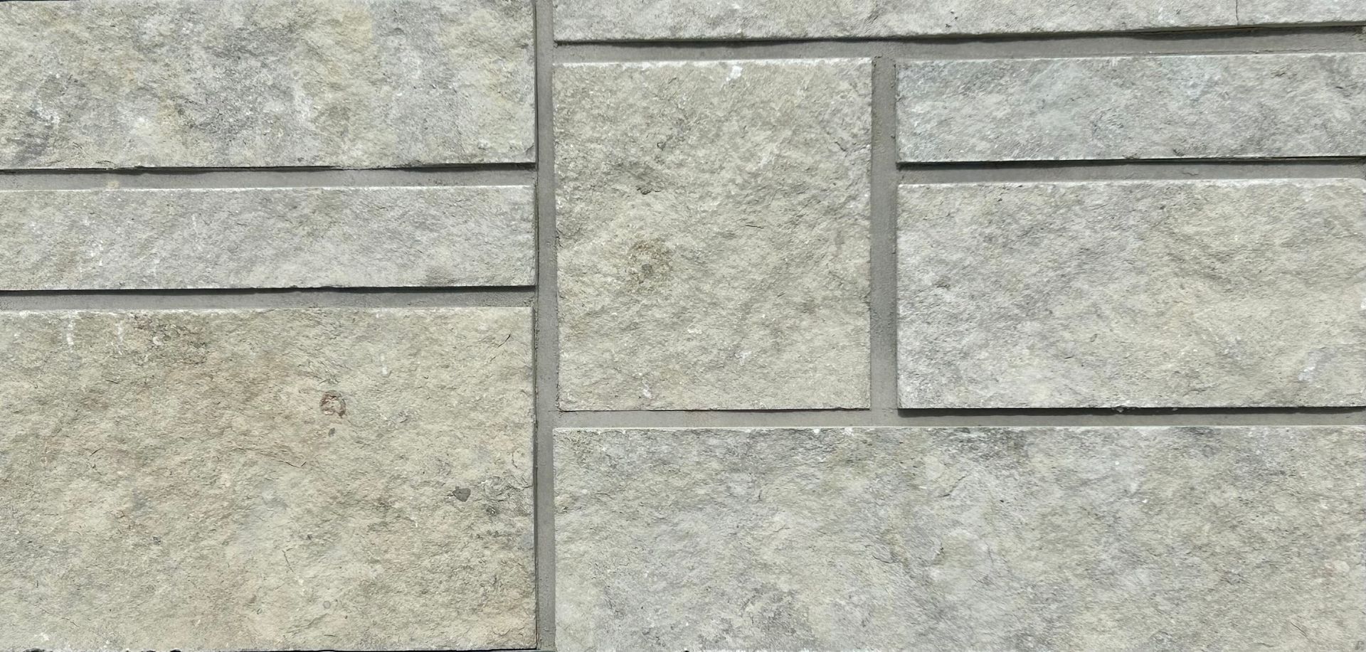Blend 72 Veneer Sample Board at Silverdale Quality Stone