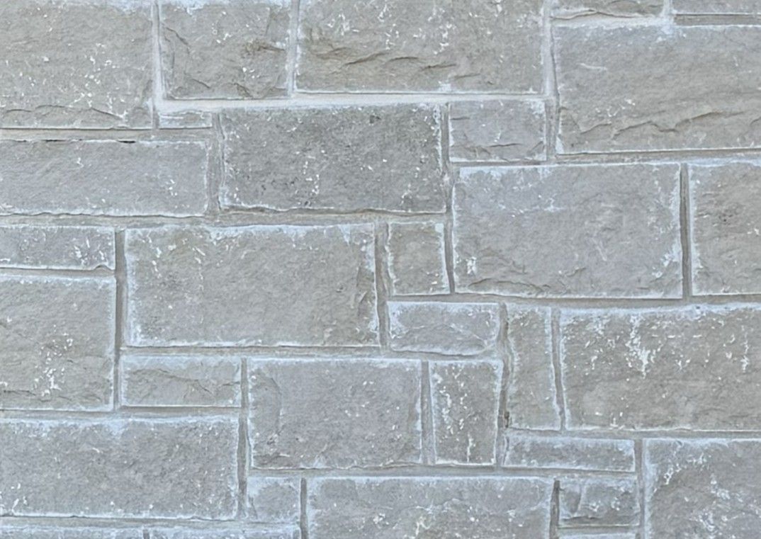 Eagle Creek 4-12 Veneer Sample Board at Silverdale Quality Stone