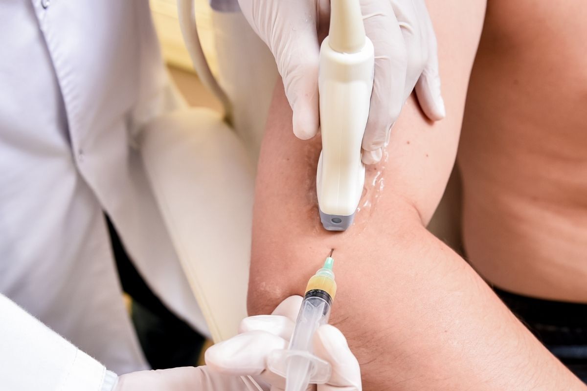 dr-guilherme-noffs-ortopedista-sao-paulo-procedimento-consultorio