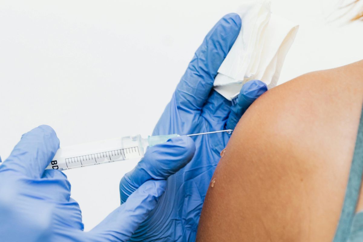 Plasma rico em plaquetas (PRP) no ombro e cotovelo: entenda o tratamento