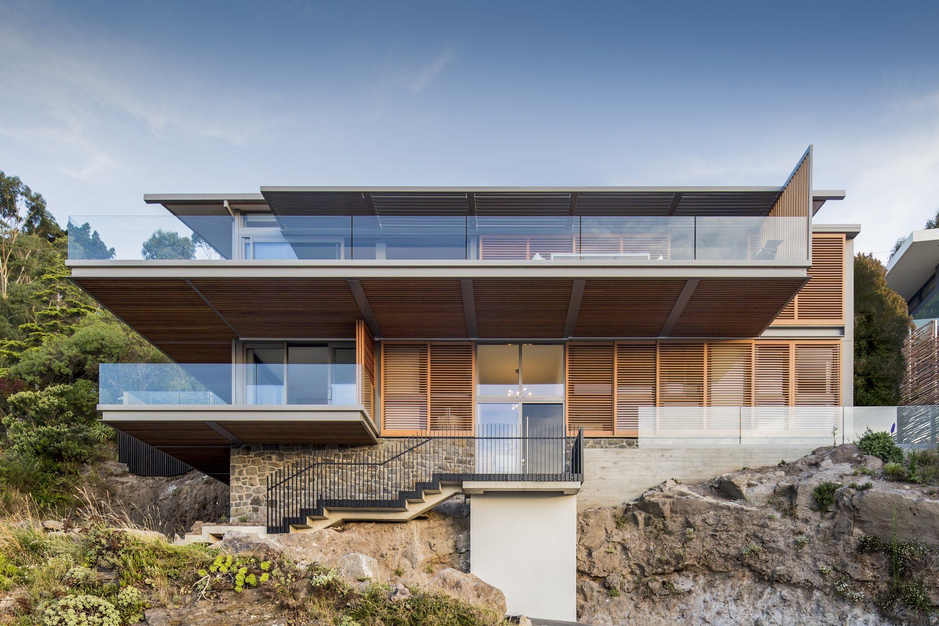 Dry stack schist house