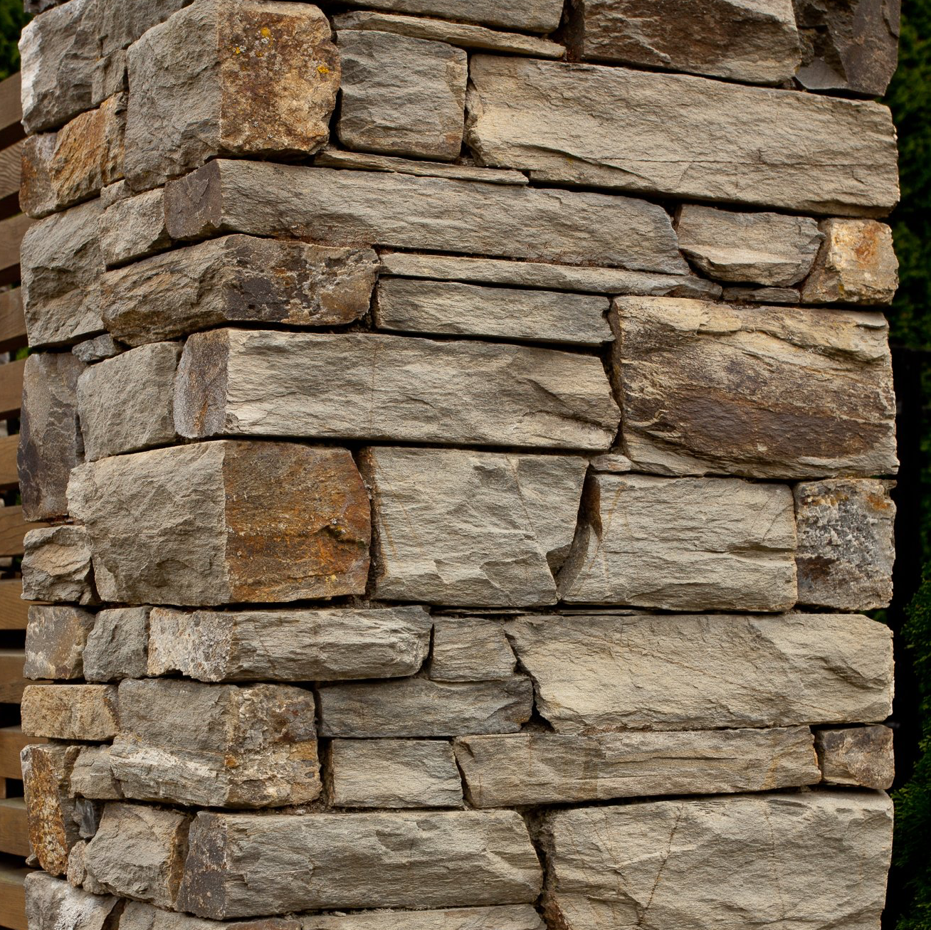 Dry stack schist