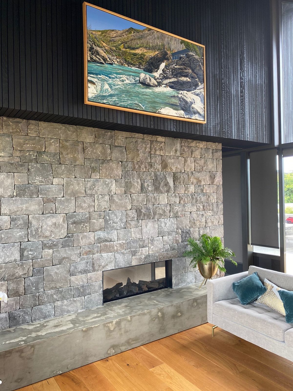 stonemason utilized local oxford grey stone