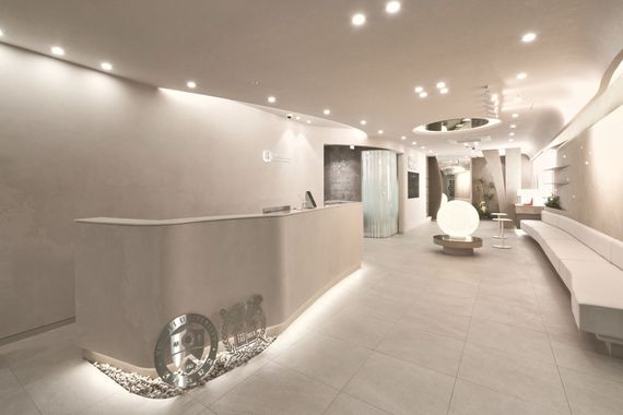 Reception desk at Yonsei Baro Orthodontics & Pediatric Dentistry, Isu Station, Seoul