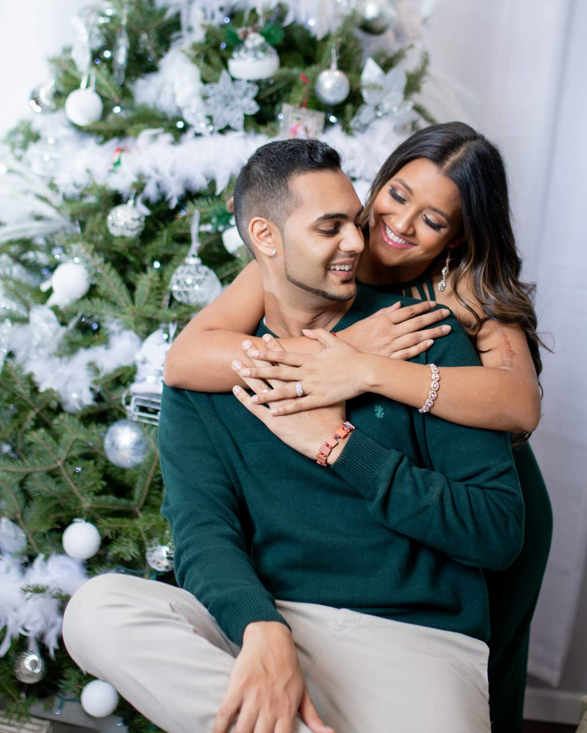 Family Christmas Photos NYC | NY Fun Family Christmas Photos | Cute Unique Family Christmas Photos NY |  Professional Family Christmas Photos | Creative Holiday Family Photos in New York | christmas family photo shoot
