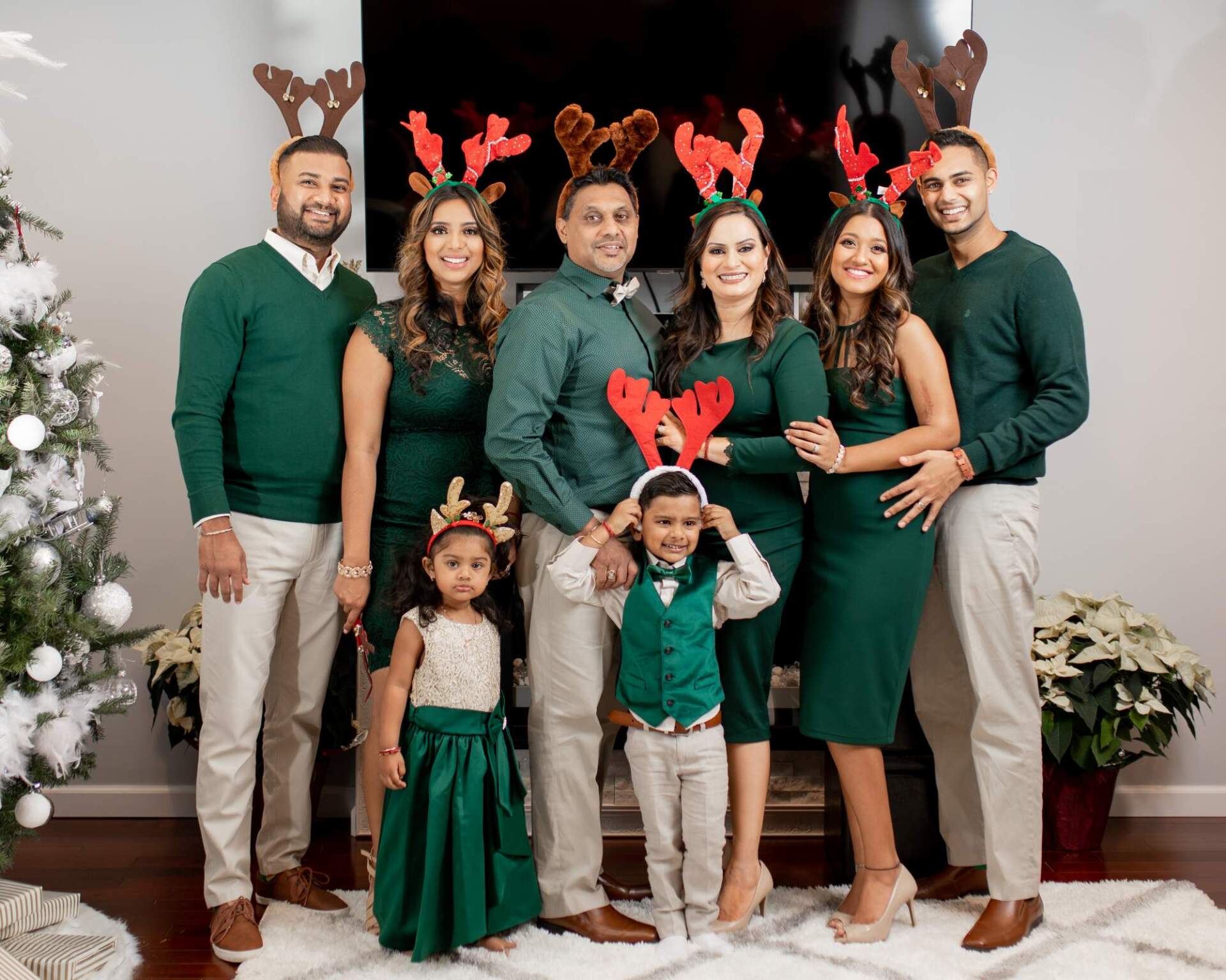 Family Christmas Photos NYC | NY Fun Family Christmas Photos | Cute Unique Family Christmas Photos NY |  Professional Family Christmas Photos | Creative Holiday Family Photos in New York | christmas family photo shoot
