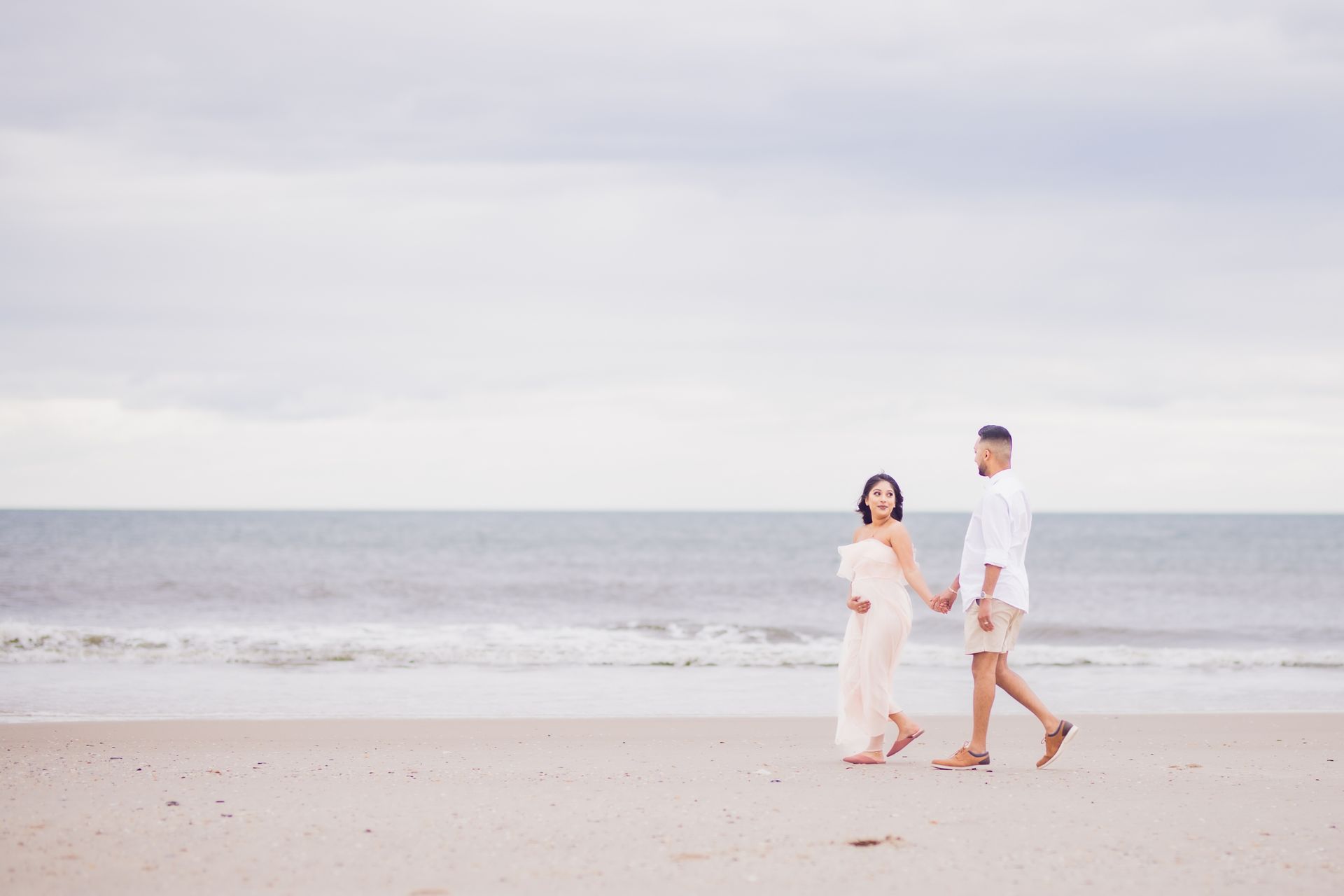 Outdoor Maternity Photographer | Maternity Photo Shoot | Outdoor Maternity Photography in New York City | FL Maternity Photographer | Best Maternity Photographer Orlando FL | Maternity Photo Shoot | Maternity Photography in New York City | Family Maternity Photo Shoot Beach | NY Outdoor Beach Maternity Photography | Family Shoot | Maternity Photo Shoot | NY Outdoor Beach Maternity Photography