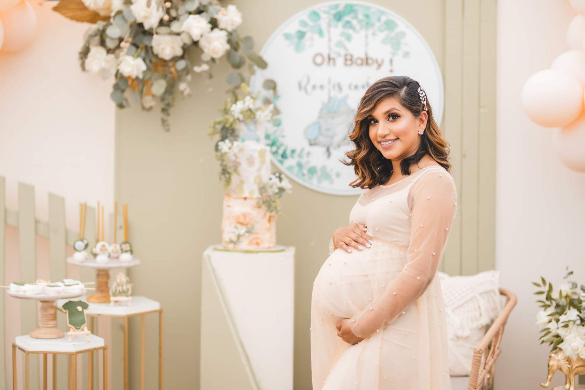 Best NY Maternity Photographer | Long Island Maternity Shoot | Indoor Maternity Baby Shower Photoshoot NY | NYC Maternity Photographer | Best Maternity Photographer New York | Maternity Photo Shoot | Maternity Photography in New York City |