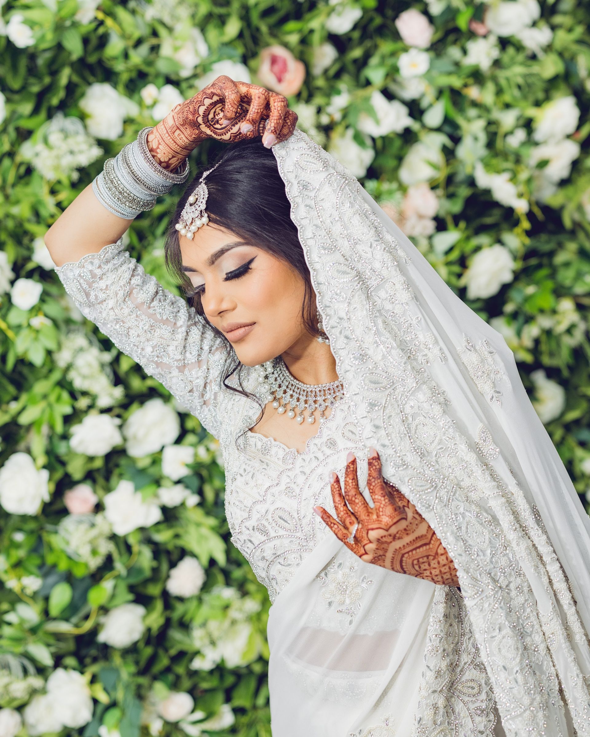 indian pre wedding photography | sangeet indian wedding photoshoot | mehndi night wedding photography 