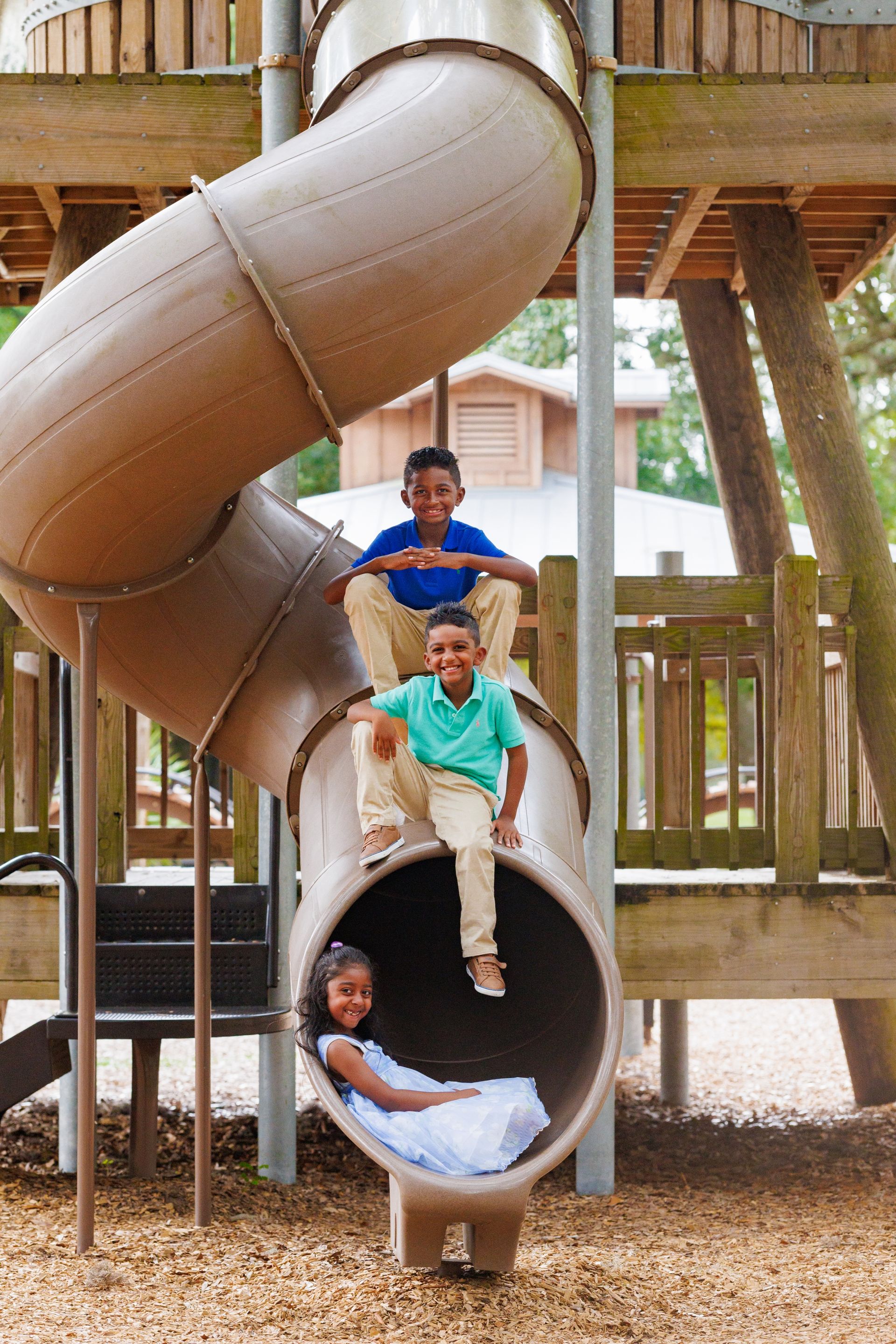 Outdoor Florida Family Photographer | Outdoor Family Photoshoot | Family Photos by Park | Family Photography Orlando