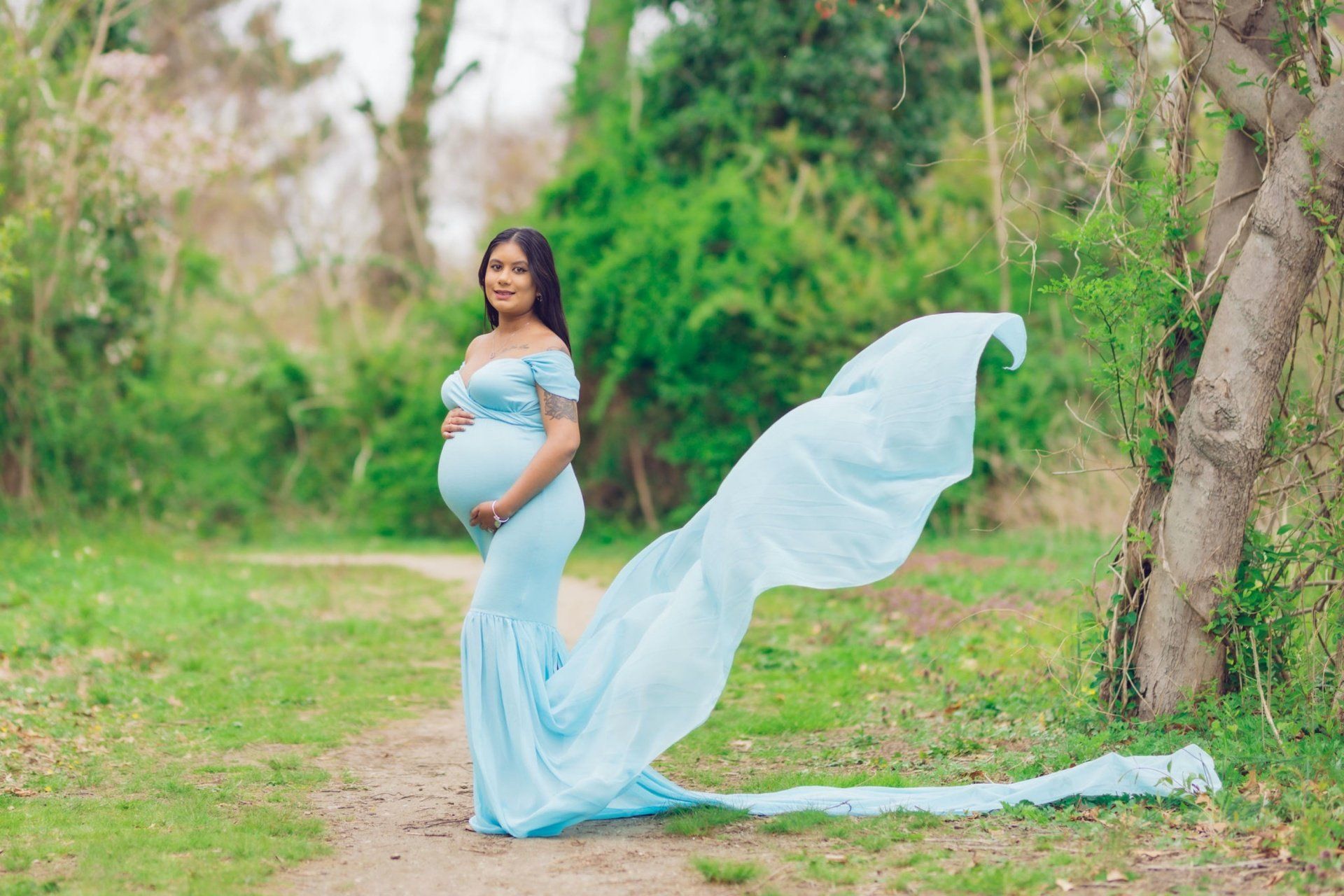 Maternity Photo Shoot | NY Outdoor Lake Maternity Photography | Family Shoot | NYC Photographer | maternity photographer long island | pregnancy photo shoot nyc | pregnancy photography nyc