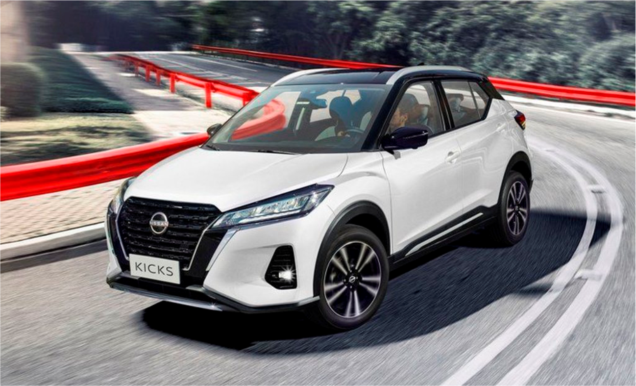 Um Nissan Kicks branco está dirigindo por uma estrada sinuosa.