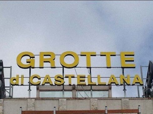 Cartello giallo