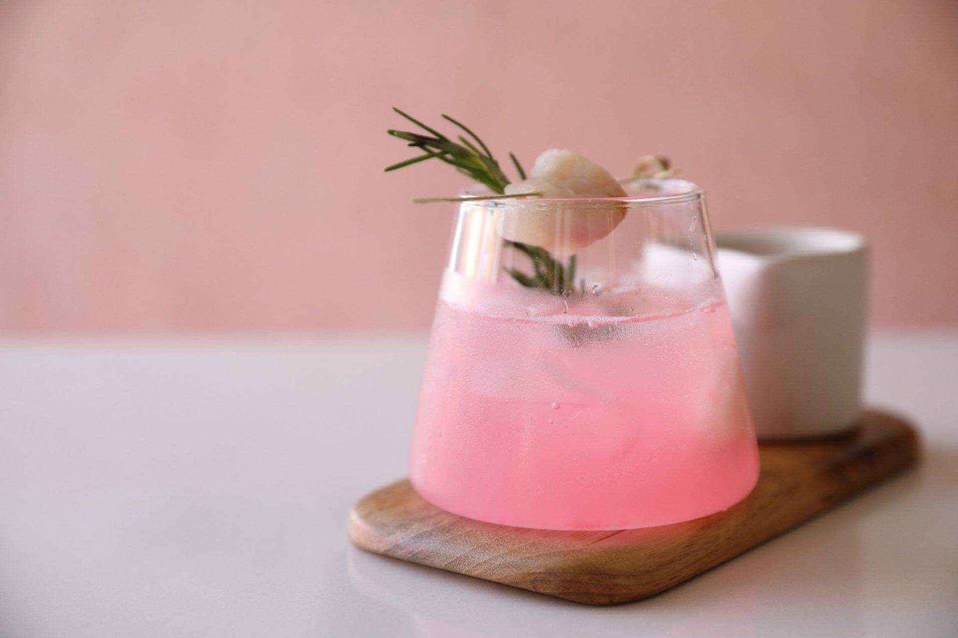 cocktail beverage sweetened by indiana sugars sweeteners