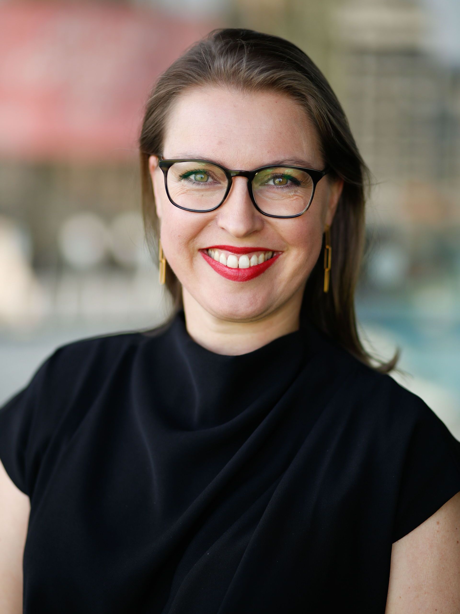 Suzanne Faber, SF Management Solutions